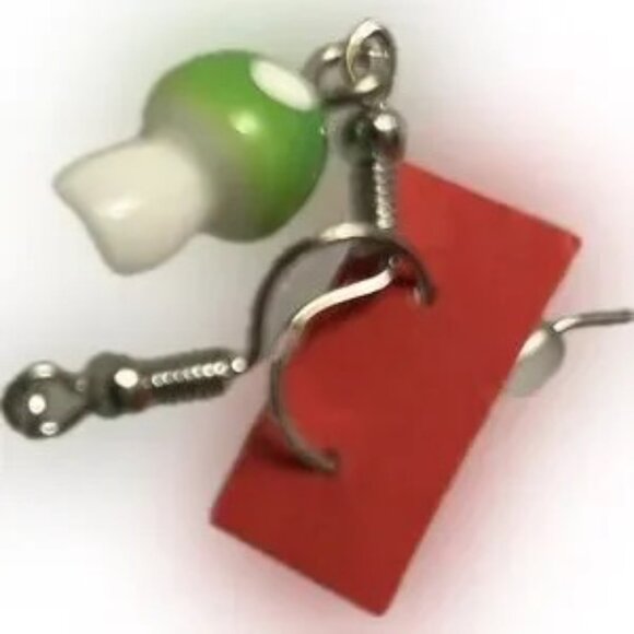 NWT magic 🍄 mushroom hypoallergenic earrings, crafted from stainless steel - Picture 2 of 2